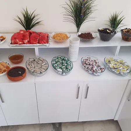Tunan Hotel Ayvalı