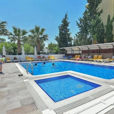Tunan Hotel