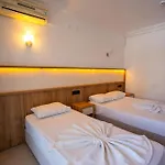 Tunan Hotel 3*